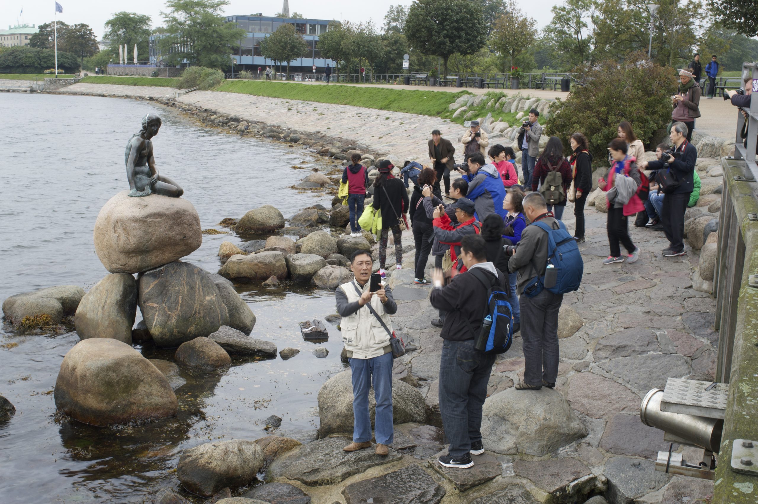 The Little Mermaid statue in Copenhagen